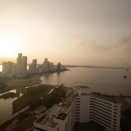 Apartamento Riviera Sunrise - Frente Al Mar Y Vista Panorámica A Toda La Ciudad