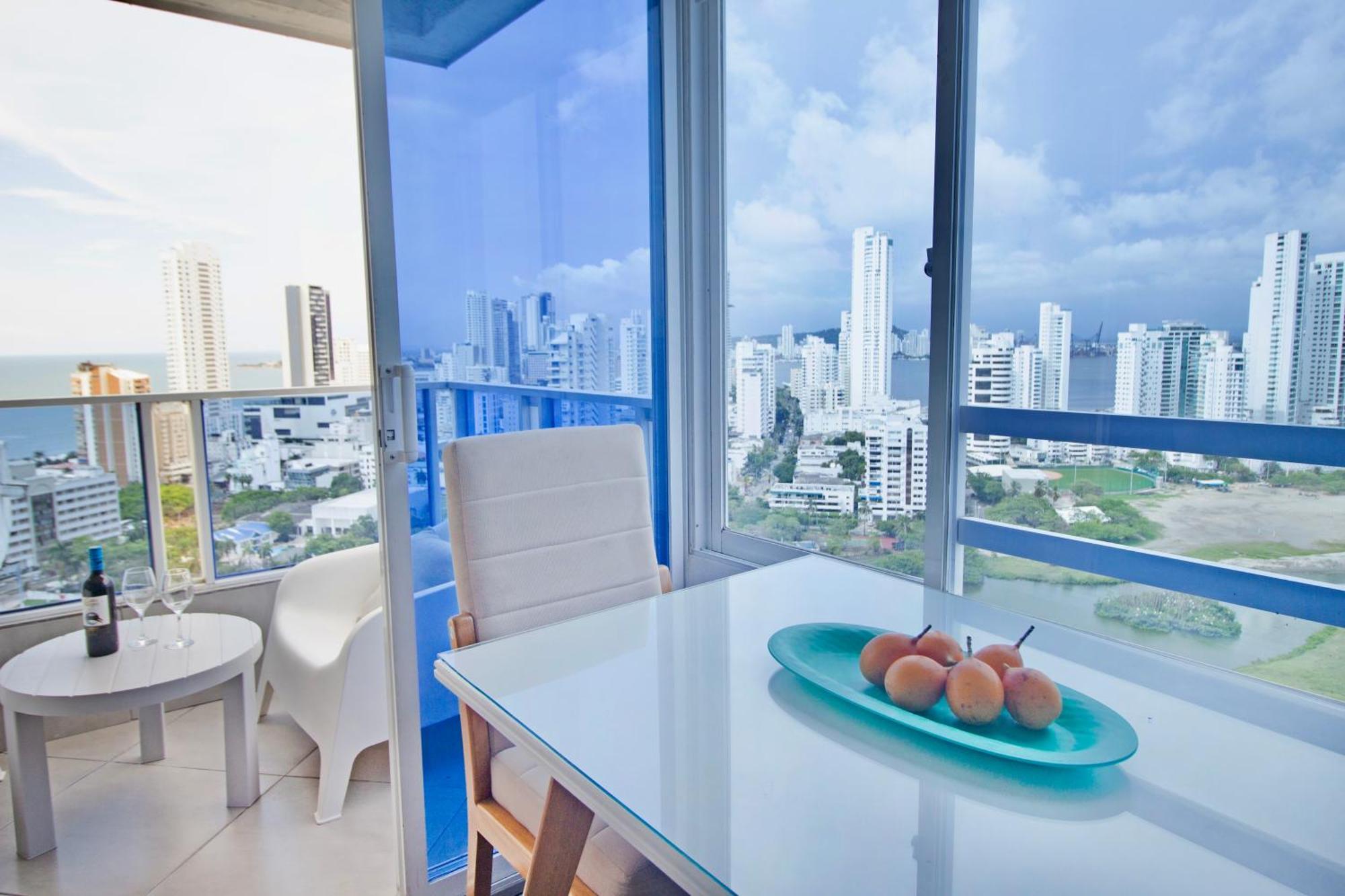 Apartment Riviera Sunrise - Frente Al Mar Y Vista Panoramica A Toda La Ciudad Cartagena