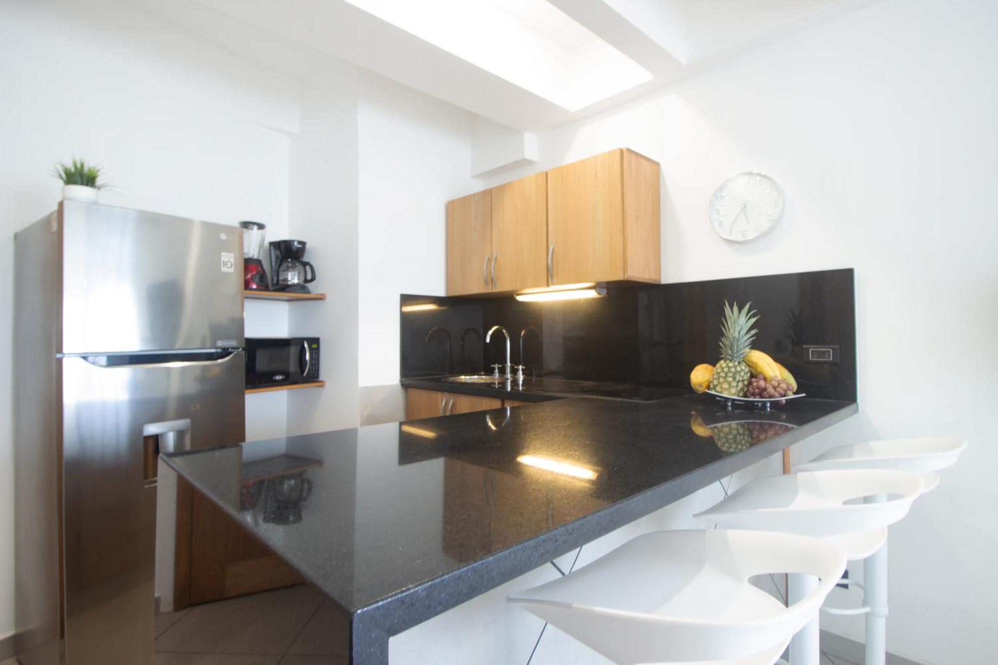 Riviera Sunrise - Frente Al Mar Y Vista Panoramica A Toda La Ciudad