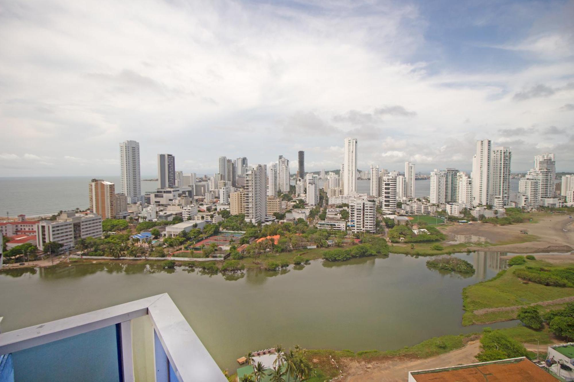 Riviera Sunrise - Frente Al Mar Y Vista Panoramica A Toda La Ciudad Apartment *