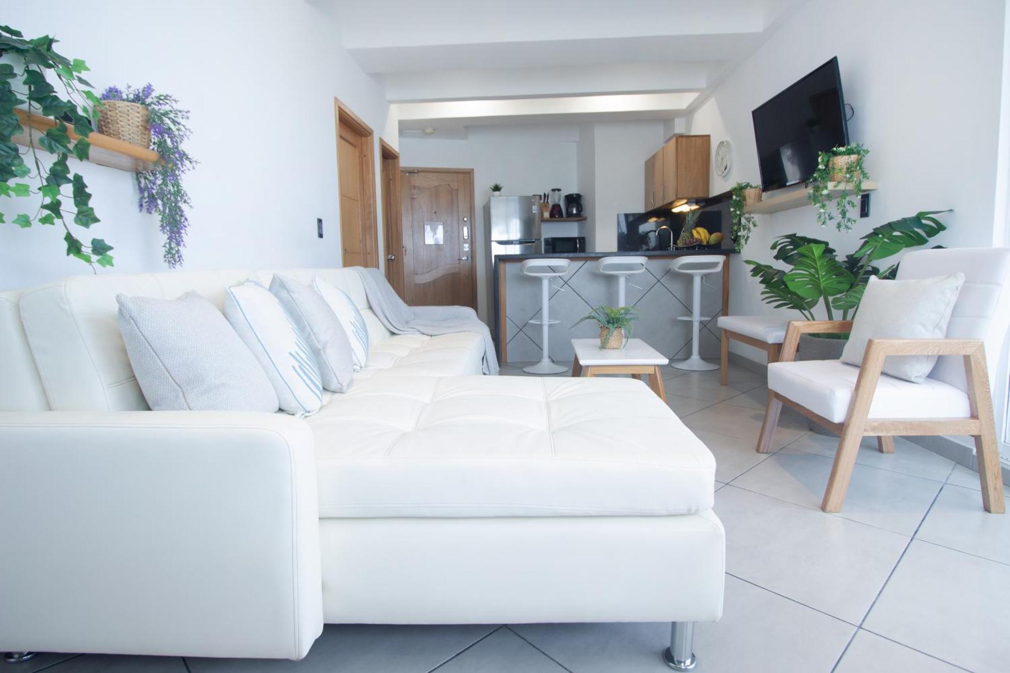 Apartamento Riviera Sunrise - Frente Al Mar Y Vista Panorámica A Toda La Ciudad *